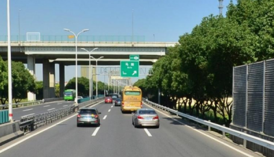​中国第一条高速公路,我国大陆第一条高速公路是哪一条路?
