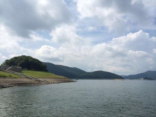 松花湖旅游攻略一日游(松花湖旅游景点介绍)-第1张图片-