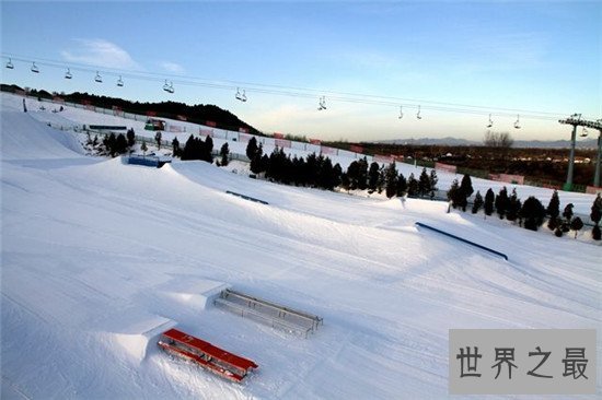 国内十大最佳滑雪胜地，一起来体验飞一般的感觉！