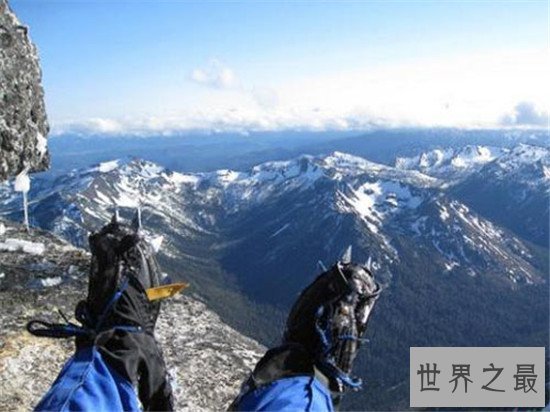 世界十大高峰，世界高峰排名（均在中国边境）