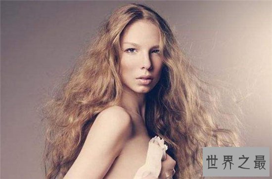 世界十大变性美女，泰瑞托依变性后成为时尚界宠儿