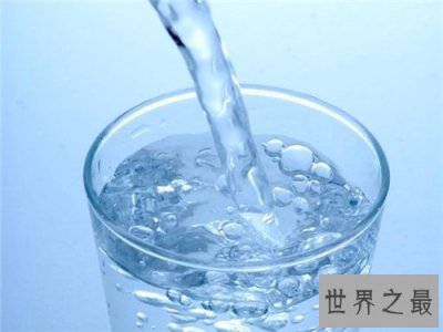 ​矿泉水价格为什么不一样 矿泉水价格排名介绍