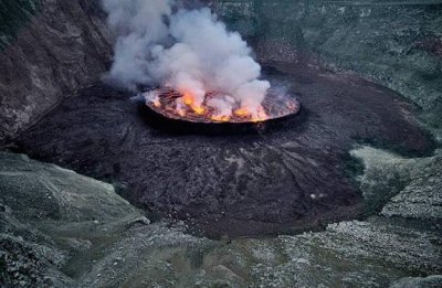 ​尼拉贡戈火山的相关介绍（尼拉贡戈火山图片）