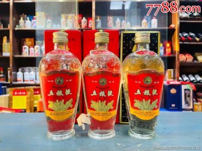 ​五粮液52老酒价格表和图片(56度木盒五粮液老酒价格表)