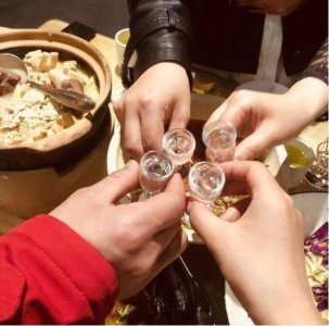 ​桃花源白酒价格表(桃花源白酒价格查询)