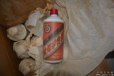 ​1952年茅台酒价格(1952年茅台酒多少钱一瓶)