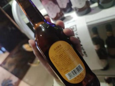 ​50窖藏啤酒 口感苦吗(乐蔓窖藏啤酒口感)