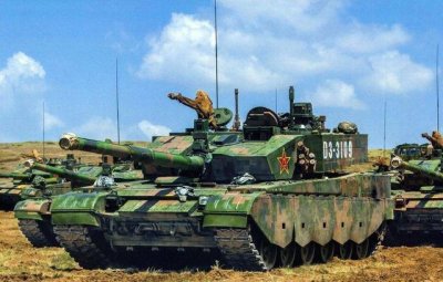 ​中国国产主战坦克99A2综合性能位居世界第一？？美帝也不敢小觑