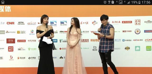 斗鱼节！斗鱼五美人气排名：阿冷第四，冯提莫仅第二，第一太强！