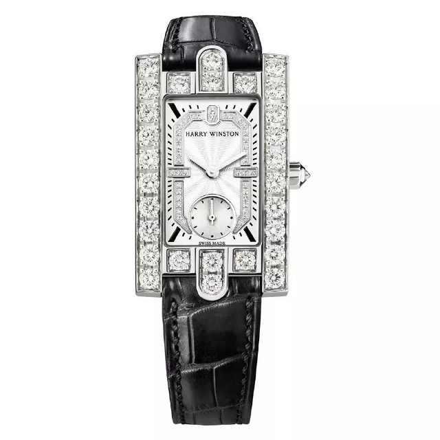 黄子韬买了颗3克拉的钻戒，HarryWinston——钻石之王