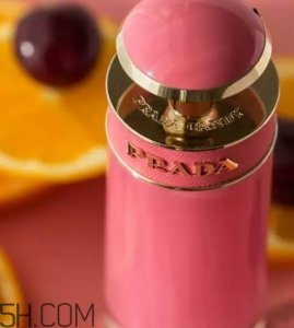 ​prada candy gloss香水好闻吗？prada candy gloss香水香调