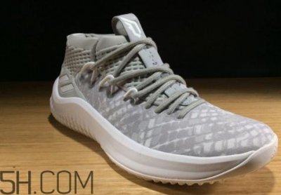 ​adidas dame 4利拉德母校配色实物什么样？