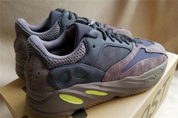 yeezy 700 mauve测评 椰子700 mauve开箱细节