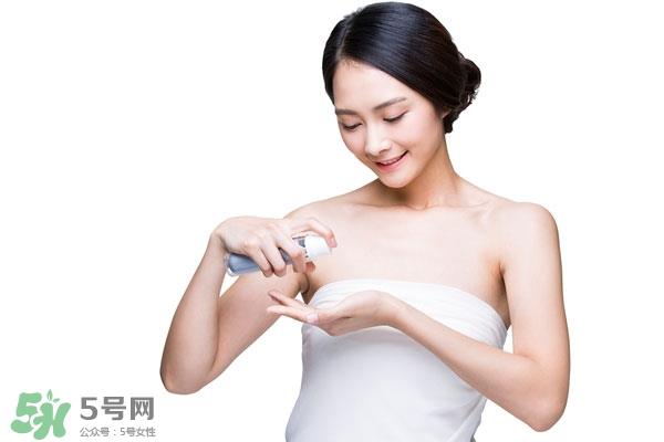 粉底液和乳液一样的吗 乳液和粉底液的区别