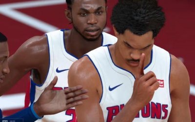 ​nba2k online如何转身到篮下（nba2konline带球转身教学)