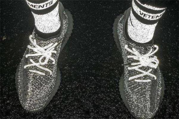 yeezy 350满天星怎么洗 椰子满天星清洗方法