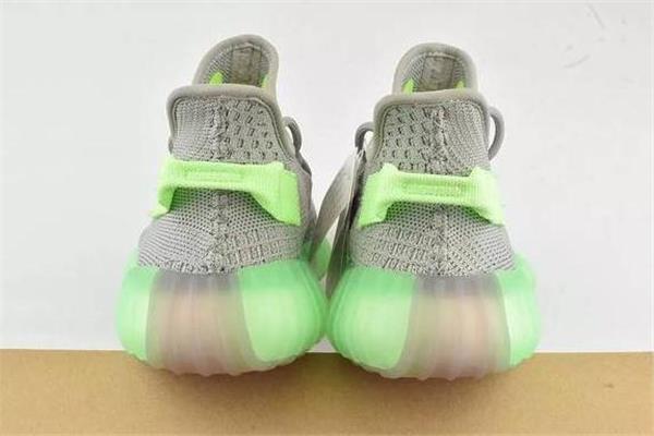 yeezy 350 true form lime实物谍照 椰子灰绿配色