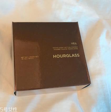 hourglass新款定妆散粉怎么样 hourglass新款散粉